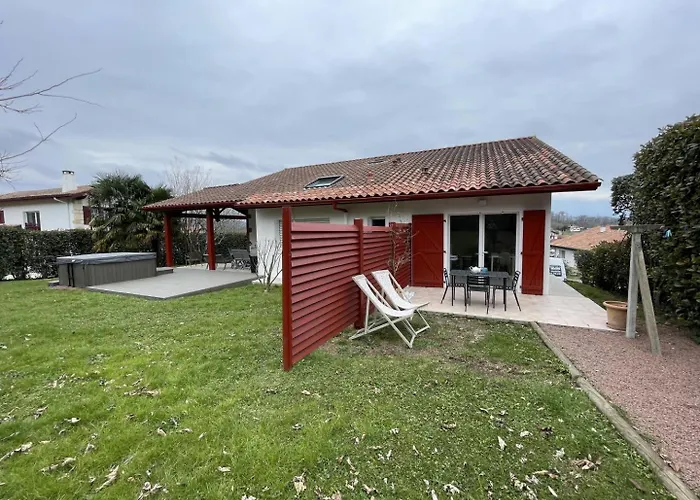 Ekialde Holiday home *